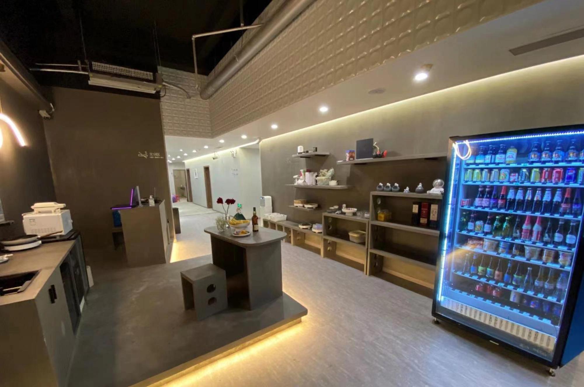 Puzzle Hotel Guangzhou Fenghuang New Village Subway Station ภายนอก รูปภาพ